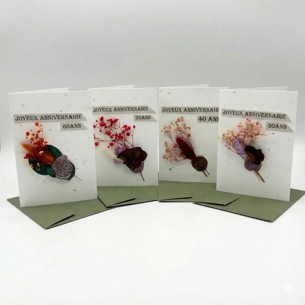 Cartes anniversaire avec fleurs séchées